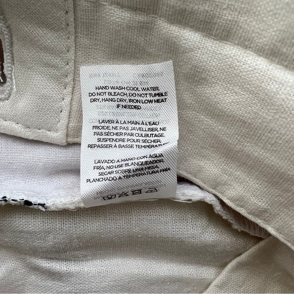 ONIA Traveler Straight Leg Linen Blend Shorts - Picture 9 of 9